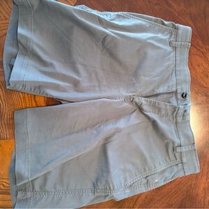 Men's Gray golf shorts